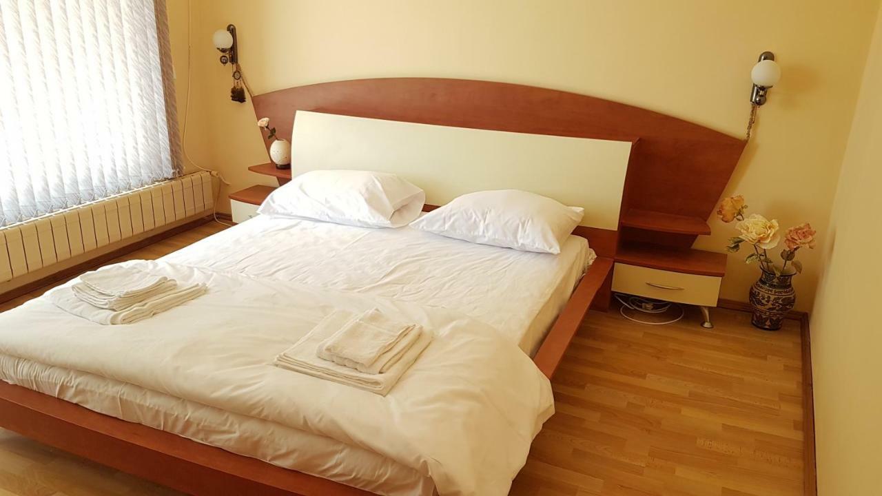 Rosarium Residence Guest House Drjanowo Exterior foto