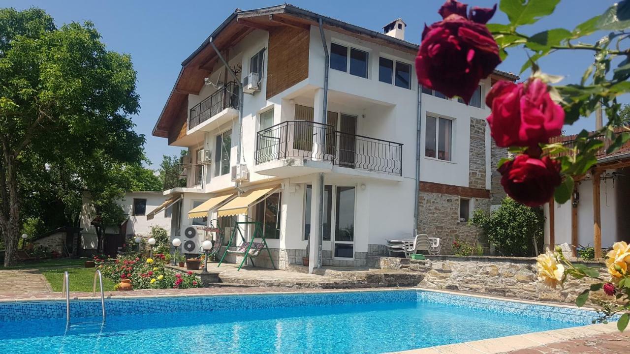 Rosarium Residence Guest House Drjanowo Exterior foto